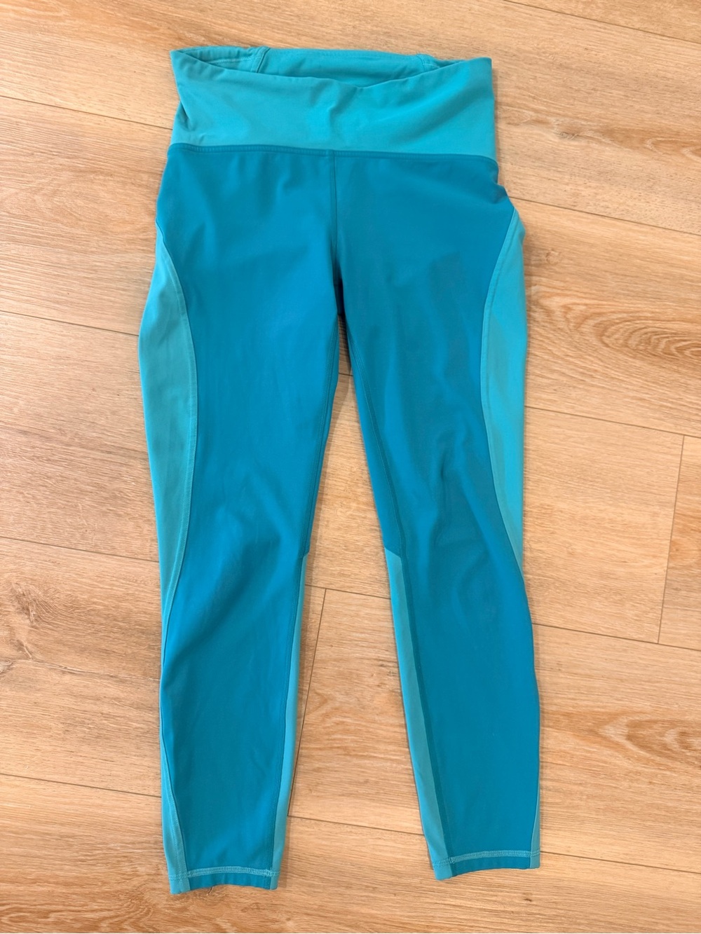 Lululemon Train Times 7/8 Pant *Blocked 25" - Size 8 - Picture 8 of 12